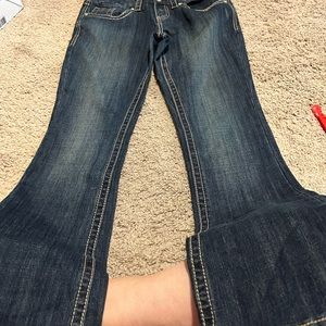 Seven 7 slim boot mid rise size 4 NWT